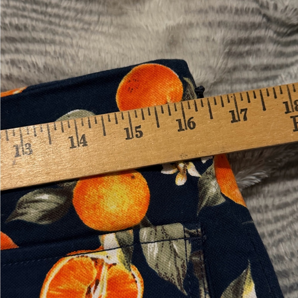 Loft Skirt Womens 12 Navy Blue Oranges Orange Fruit Coastal Beach Resort Casual - Picture 7 of 11